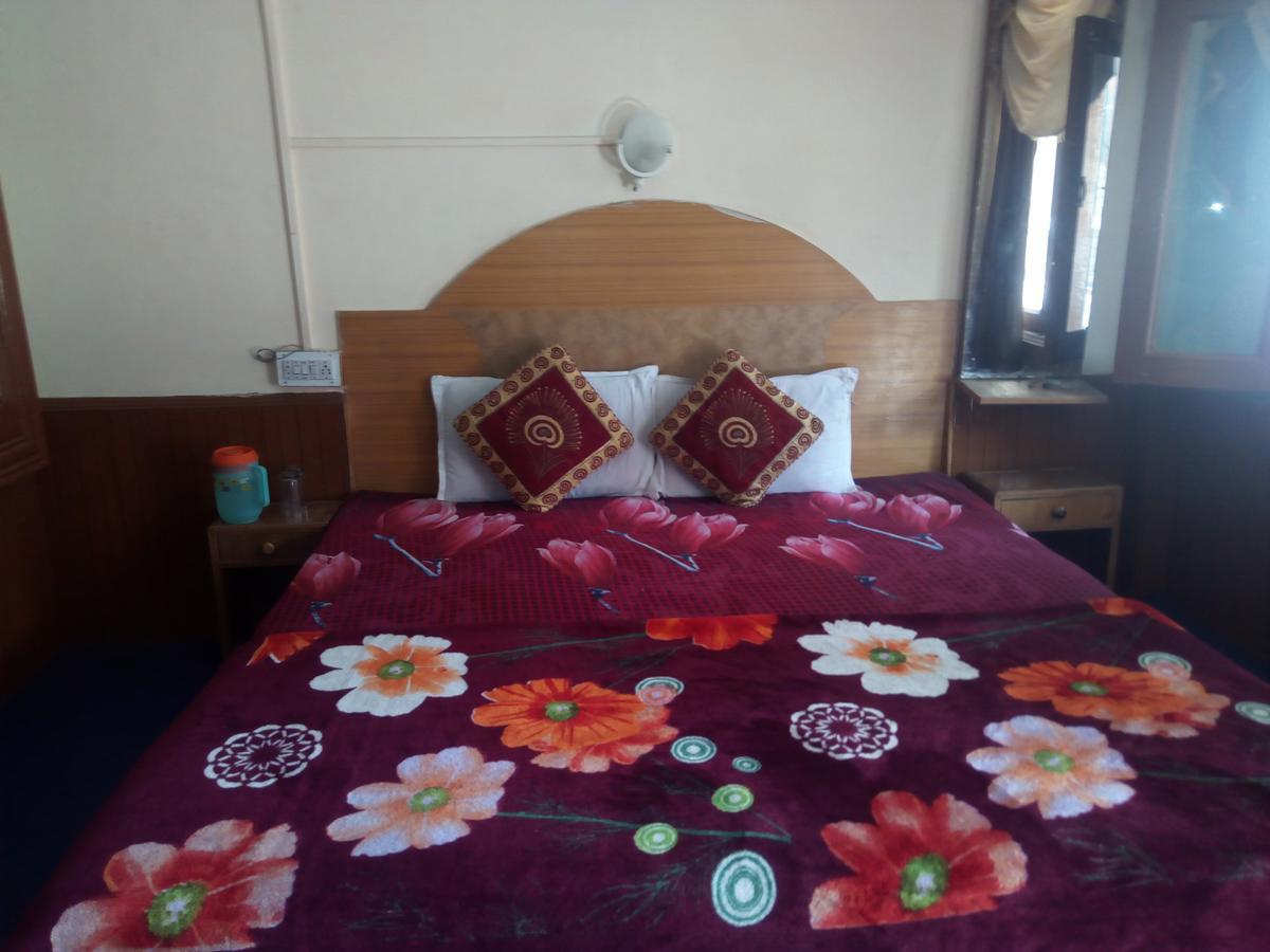 مايالي Hotel Everest المظهر الخارجي الصورة