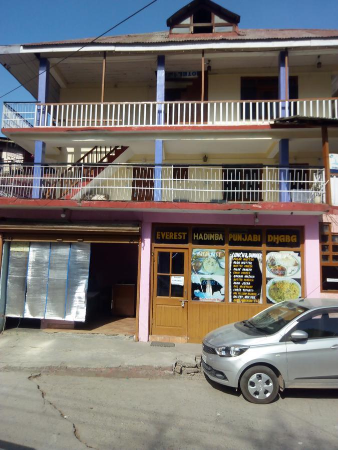 مايالي Hotel Everest المظهر الخارجي الصورة